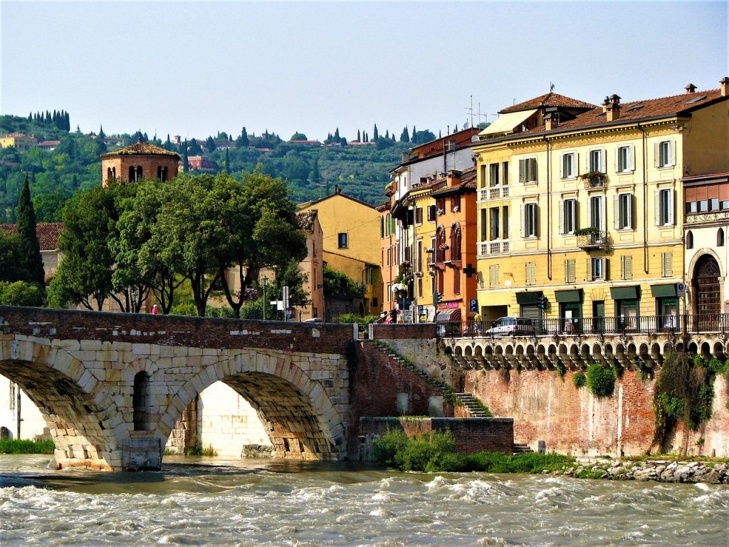 Verona città
