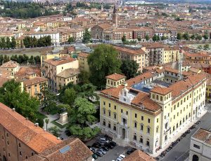 Piazza della Poste, a Verona.