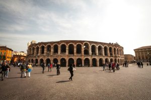 L'Arena di Verona, il più grande teatro a cielo aperto d'Italia.