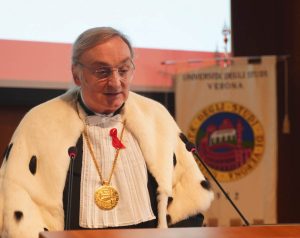 Il Magnifico Rettore Pier Francesco Nocini.