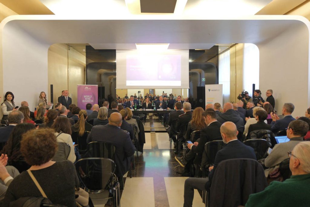 Presentazione Vinitaly 2025 - Veronafiere - Foto Ennevi
